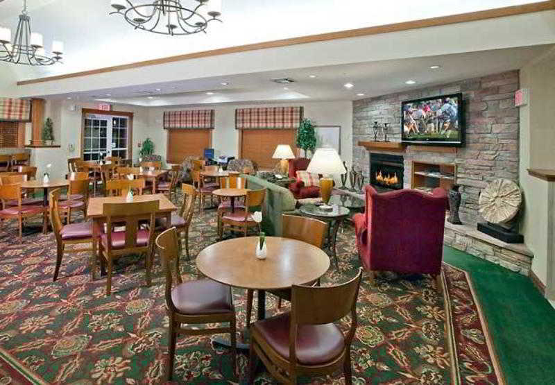 Hotel By Marriott Riverside